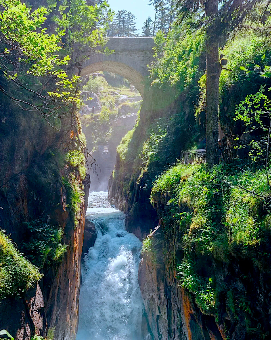 Vistas panorámicas del Pont d'Espagne en Cauterets