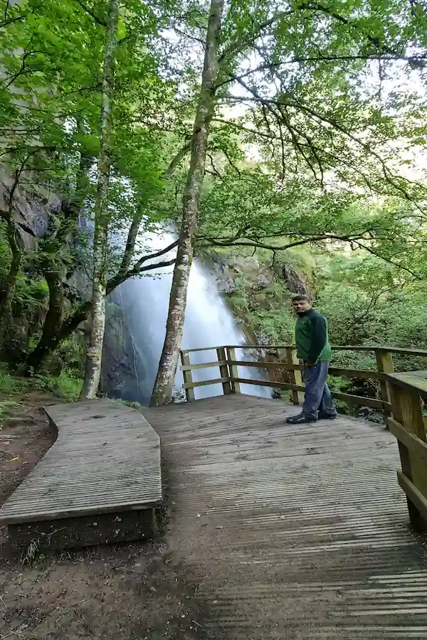 Cascada Augacaída en la Ribeira Sacra Cascada Augacaída en la Ribeira Sacra