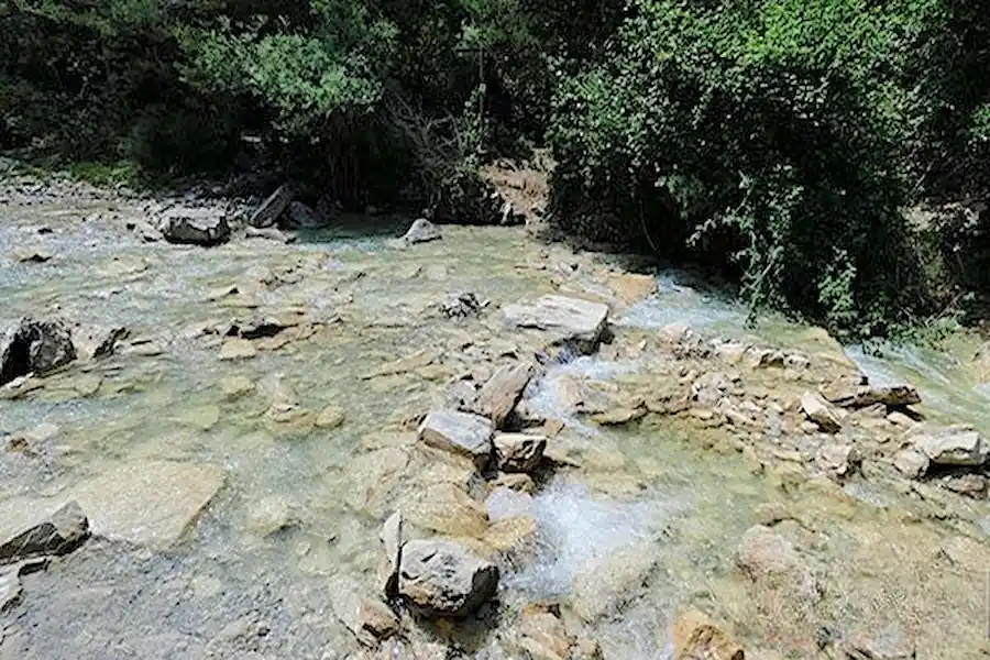 Cruce del río Sieste Cruzando nuevamente el cauce del río Sieste