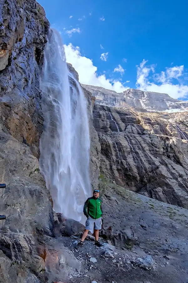 Parte superior de la cascada Detalle de la parte superior de la gran Cascada de Gavarnie